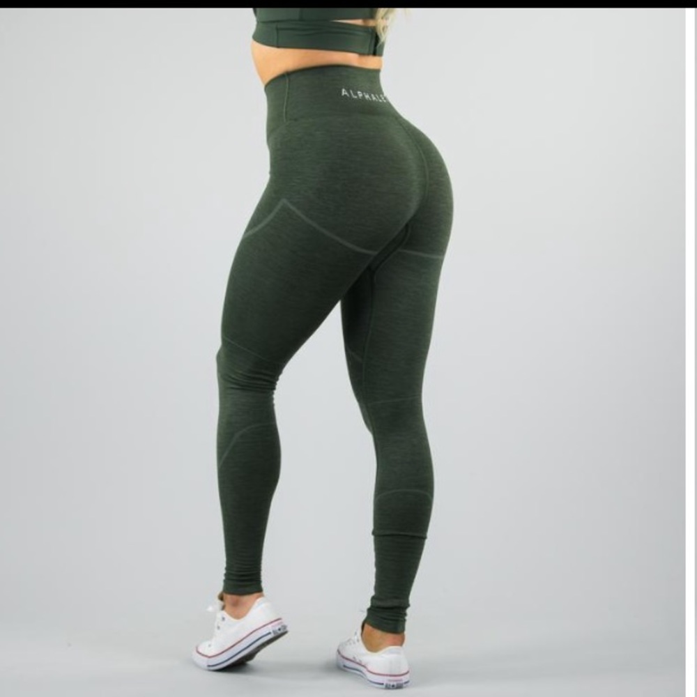 Alphalete Revival Leggings - NO cameltoe